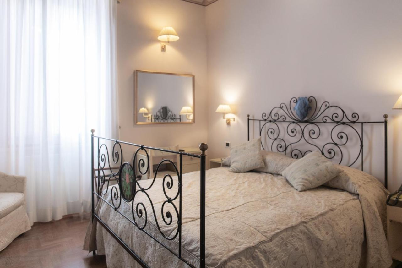 Hotel Clitunno Spolète Extérieur photo