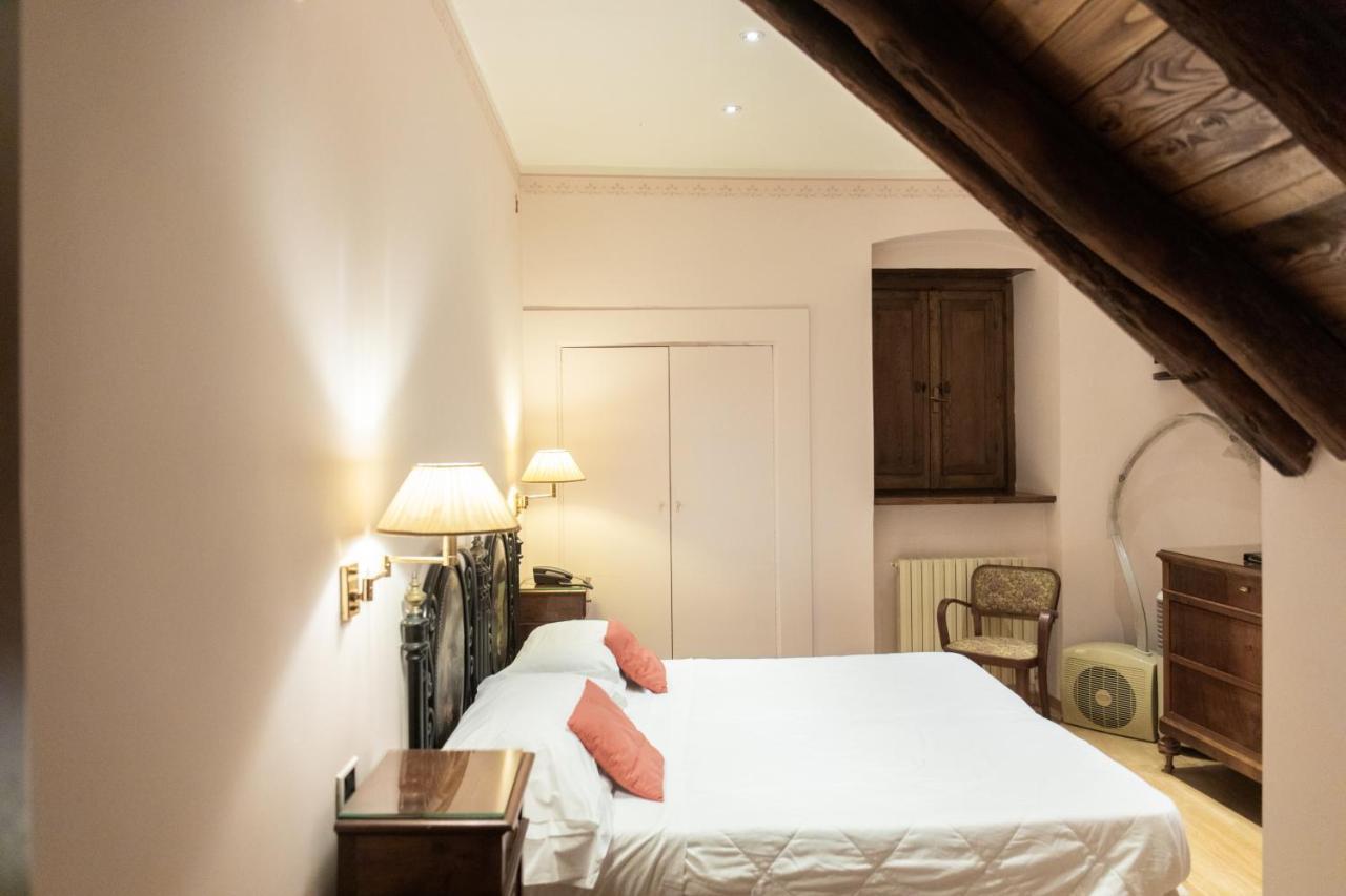 Hotel Clitunno Spolète Extérieur photo